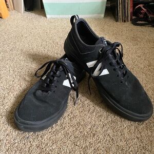 Men’s New Balance Numeric 379 Black Sneakers